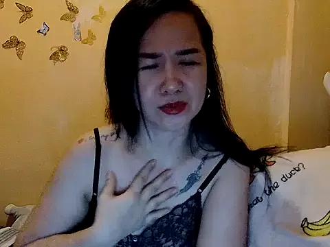 KissHott from StripChat is Freechat