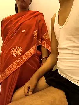 Kissing_Couple from StripChat is Freechat