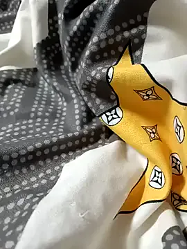 KissMeAss9387 from StripChat