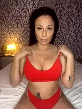 Kissmebooty from StripChat