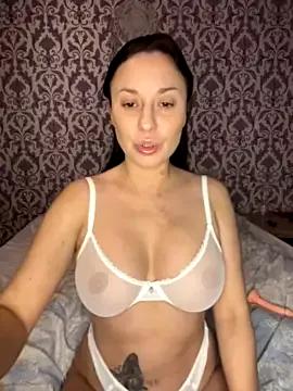 Kissmebooty from StripChat