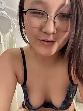 KissMeEva from StripChat