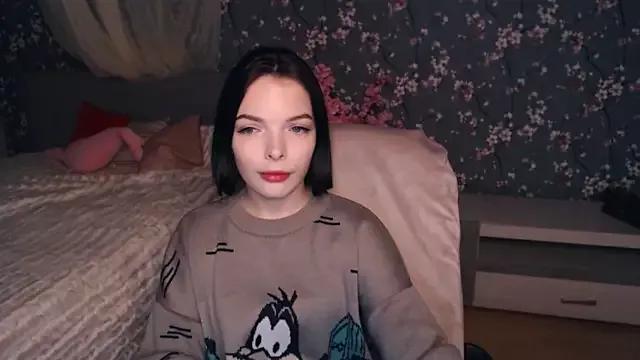 Kissmy_hands from StripChat