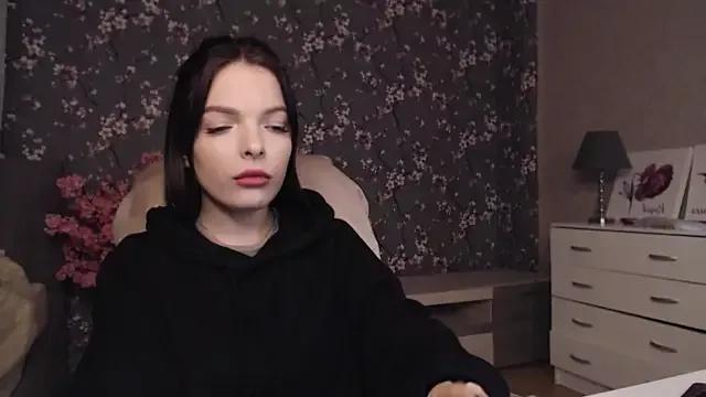Kissmy_hands from StripChat