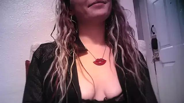 KissMysAssXoXo from StripChat