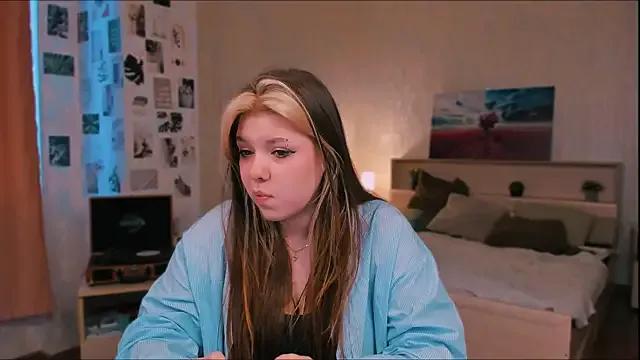 kissmywings from StripChat