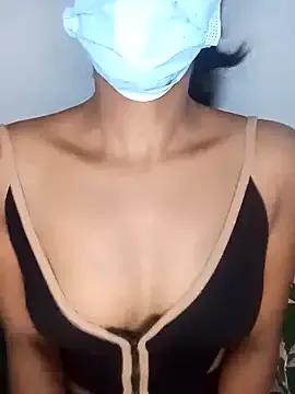 Kissy_doll from StripChat