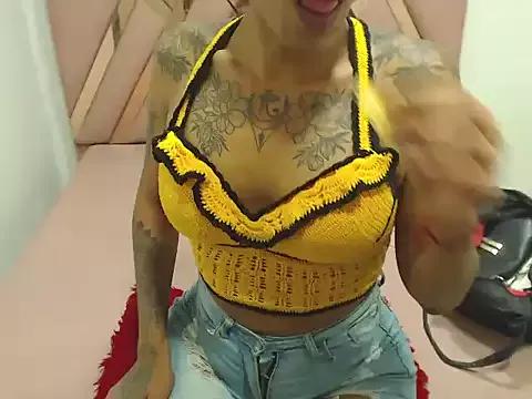 Kitie_Petarda from StripChat