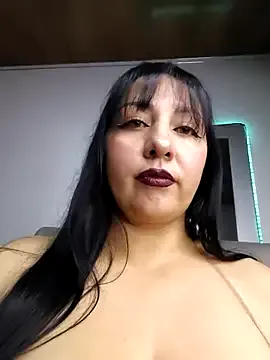 Kitten25-hott from StripChat