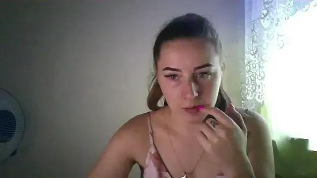 Kitten36 from StripChat