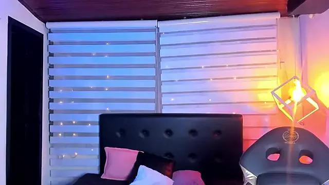 Kitten_Cam from StripChat