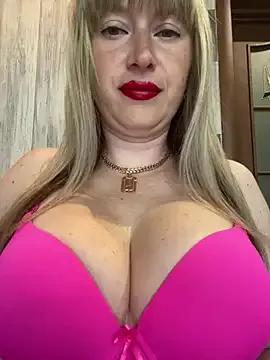 Kittenforyou from StripChat