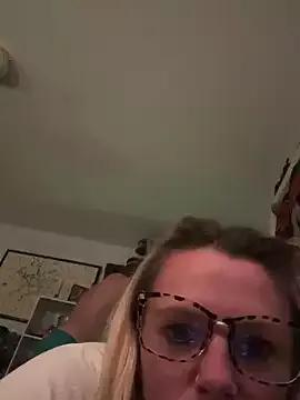 kittiekatieyogi from StripChat is Freechat
