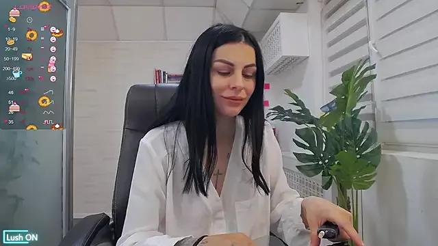 Try our streaming cams variety and talk on a personal level with our adorable girls streamers, showing off their bountiful shapes and dildos.