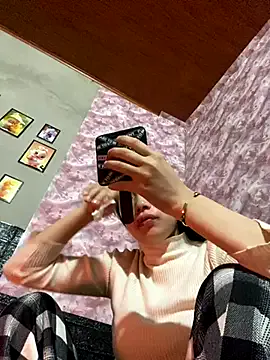 kitty-20x from StripChat is Freechat