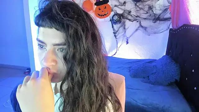 kitty__chs from StripChat is Freechat