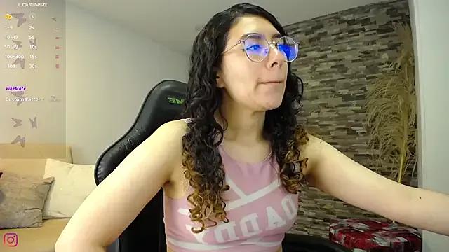Try our streaming cams variety and talk on a personal level with our adorable girls streamers, showing off their bountiful shapes and dildos.