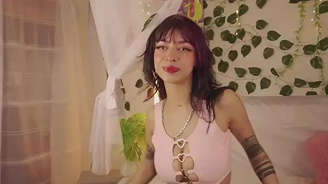 Try our streaming cams variety and talk on a personal level with our adorable girls streamers, showing off their bountiful shapes and dildos.