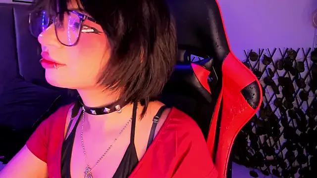 Kitty_Gang from StripChat is Freechat