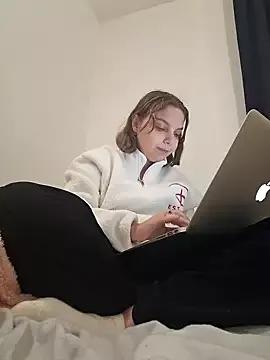 kitty_kat__ from StripChat