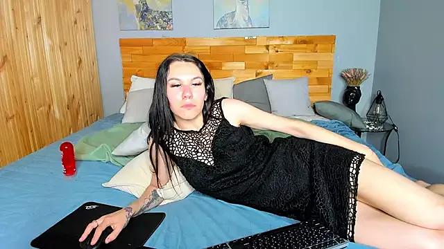 Kitty_Miaaa from StripChat is Freechat
