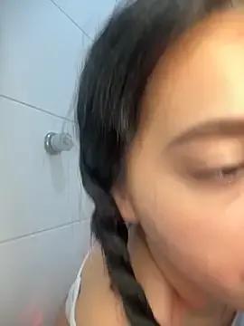 kitty_oficiall from StripChat is Freechat