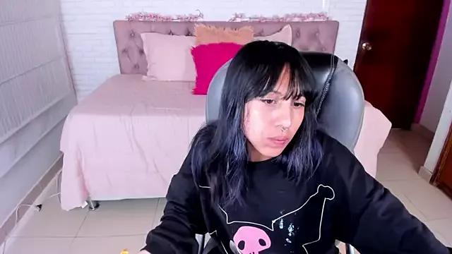 Kitty_Pam from StripChat