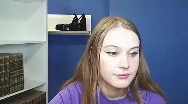 kitty_valeria from StripChat