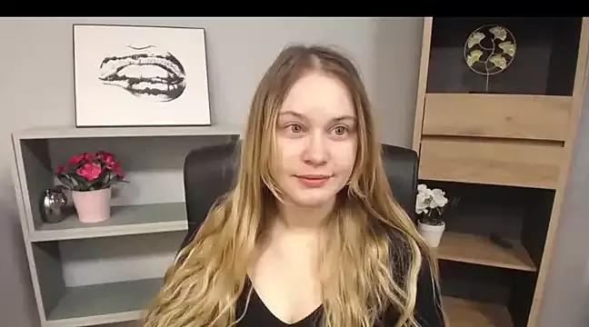 Try our streaming cams variety and talk on a personal level with our adorable girls streamers, showing off their bountiful shapes and dildos.
