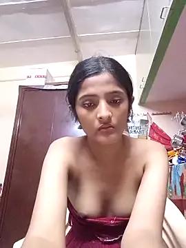 KittyBby14 from StripChat