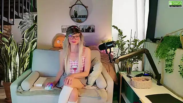 Kittychatte from StripChat