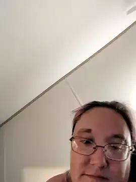 kittygurl25 from StripChat