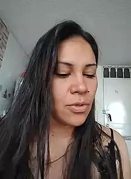 KittyHoleshot87 from StripChat