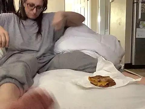 KittyKat_LoLo from StripChat