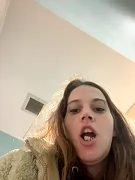 kittykatbean from StripChat is Freechat