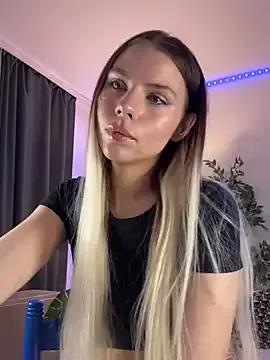 KittyKatyDream from StripChat