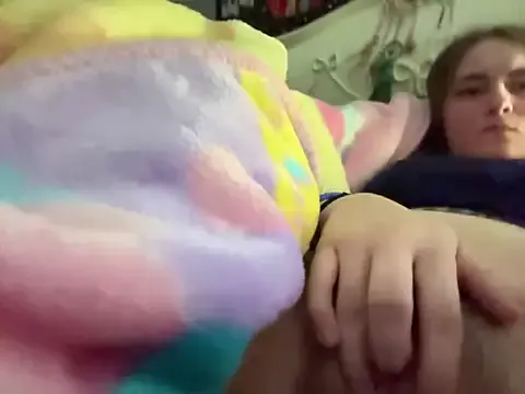 kittymama4568 on StripChat 