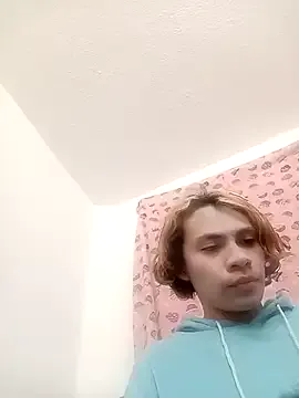 kittymutant99 from StripChat is Freechat