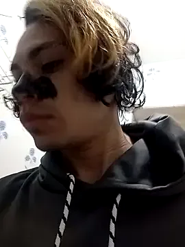 kittymutant99 on StripChat 