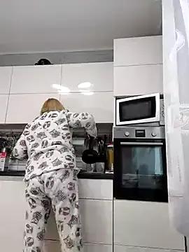 Kittynew60 from StripChat