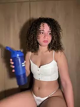 KittyTwerk_2 from StripChat is Freechat