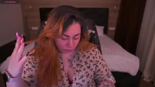 Try our streaming cams variety and talk on a personal level with our adorable girls streamers, showing off their bountiful shapes and dildos.