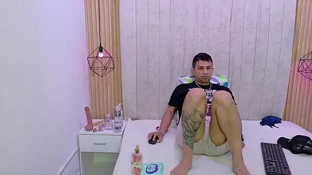 Kity_spiderr from StripChat is Freechat