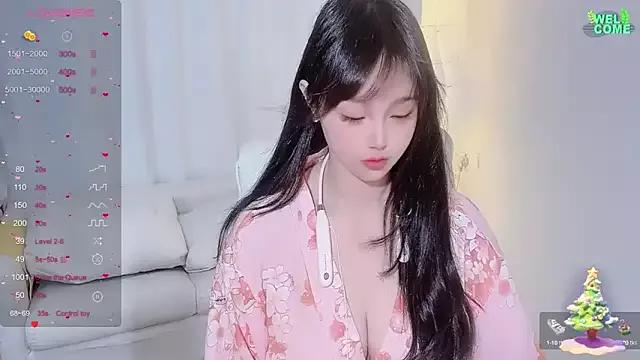 Kkiklilliki from StripChat