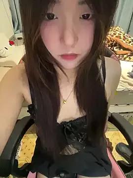 kkkiii889 from StripChat is Freechat