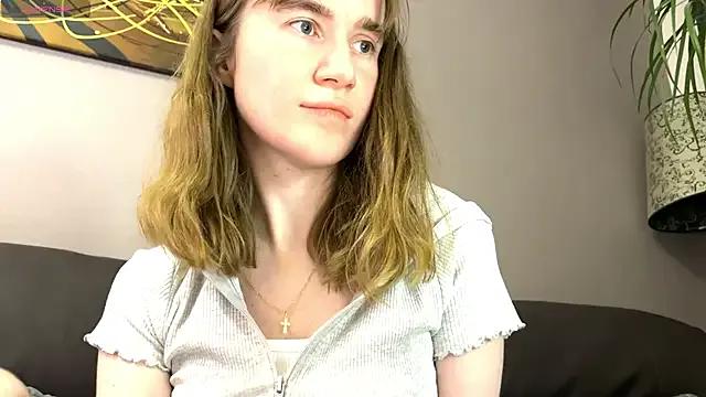klementina__ from StripChat is Freechat