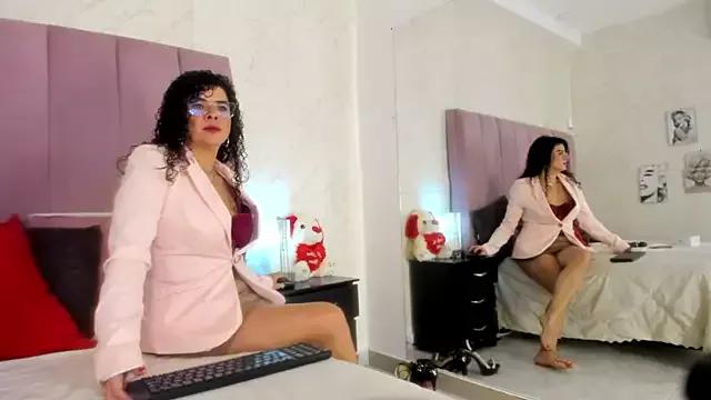 Try our streaming cams variety and talk on a personal level with our adorable girls streamers, showing off their bountiful shapes and dildos.