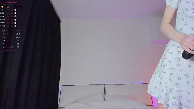 Koolaidandfrozenpizza from StripChat