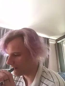 koosssttyaa from StripChat