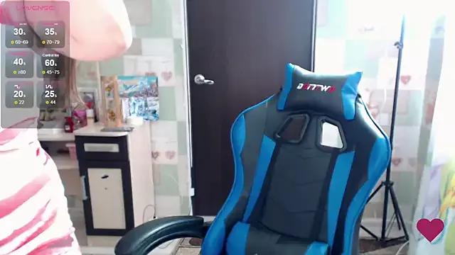 Korolek12 from StripChat